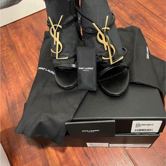 Ysl heels, worn once - Picture 4 of 7